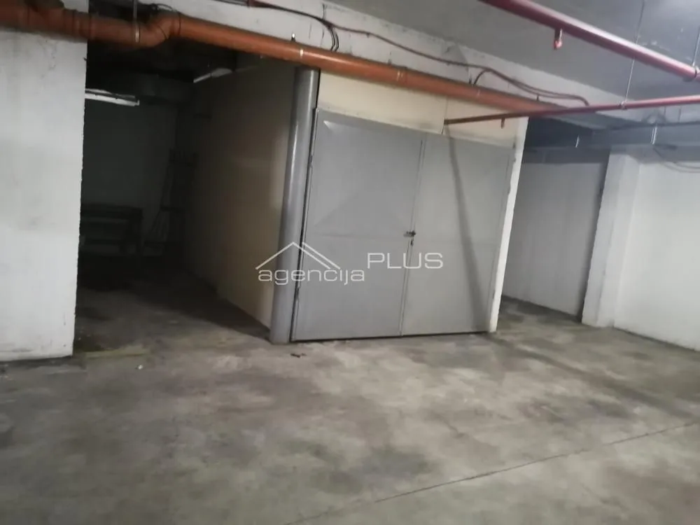 Sale, three bedroom apartment, 71m², Bulbulder, Zvezdara Sve Podlokacije