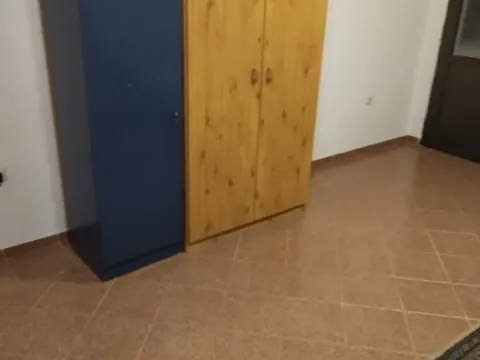 Izdavanje, kuća, 40m², Popovići, Bar - image 6