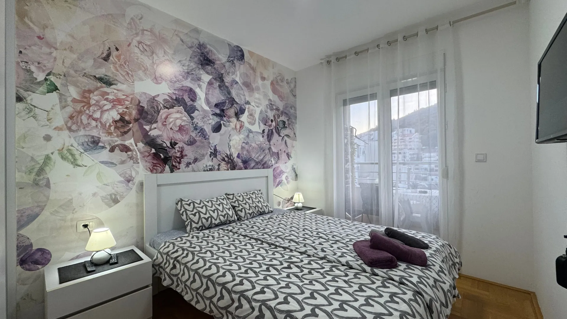 Daily-rent, two bedroom apartment, 67m², Centar, Budva