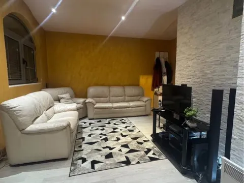 Izdavanje, stan, 47m², Podgorica, Crna Gora - image 2
