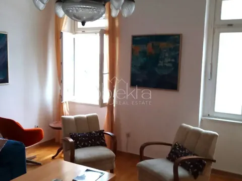 Izdavanje, stan, 80m², Tivat, Crna Gora - image 2