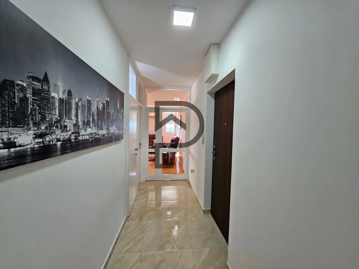 Rent, two bedroom apartment, 70m², Blok 5, Podgorica