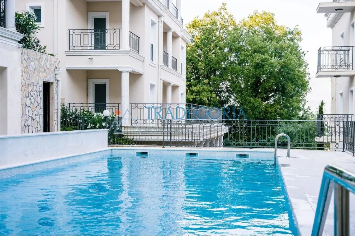 Prodaja, dvosoban stan, 151m², Đenovići, Herceg Novi