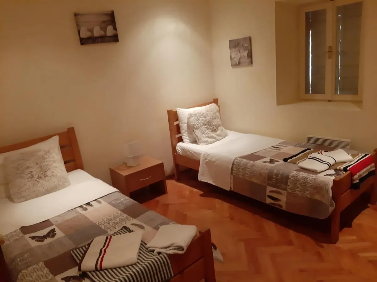 Prodaja, kuća, 260m², Morinj, Kotor
