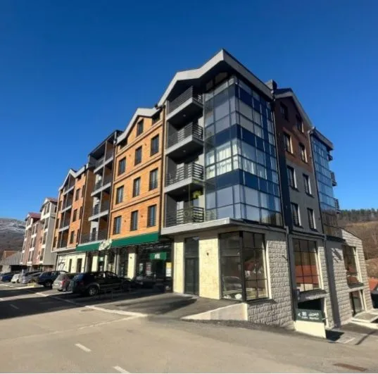 Prodaja, jednosoban stan, 45m², Centar, Kolašin