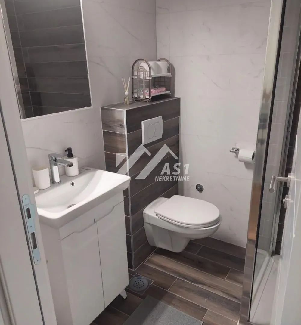 Izdavanje, jednosoban stan, 41m², Telep, Novi Sad Sve Podlokacije