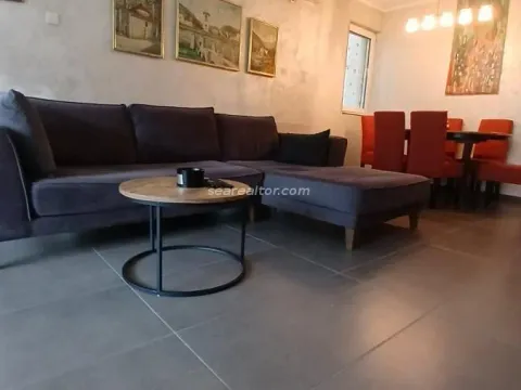 Sale, two bedroom apartment, 54m², Dobrota, Kotor - image 9