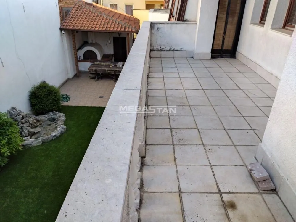 Rent, house, 542m², Bulbulder, Zvezdara Sve Podlokacije