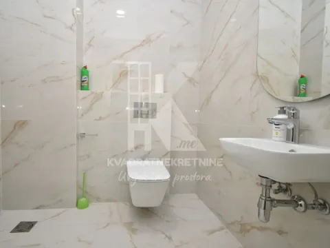 Rent, two bedroom apartment, 82m², Kruševac, Podgorica - image 7