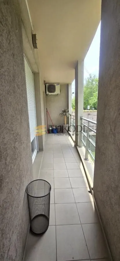 Izdavanje, dvosoban stan, 62m², Voždovac Sve Podlokacije, Beograd