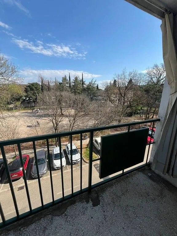 Prodaja, dvosoban stan, 70m², Preko Morače, Podgorica