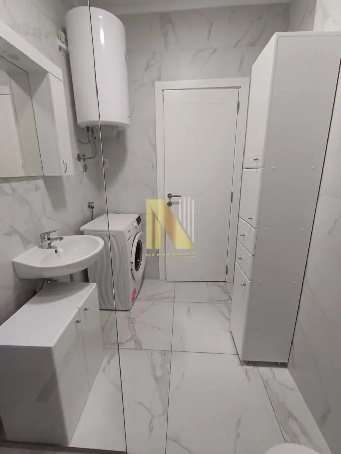 Izdavanje, jednosoban stan, 44m², Avijatičarsko naselje, Novi Sad Sve Podlokacije