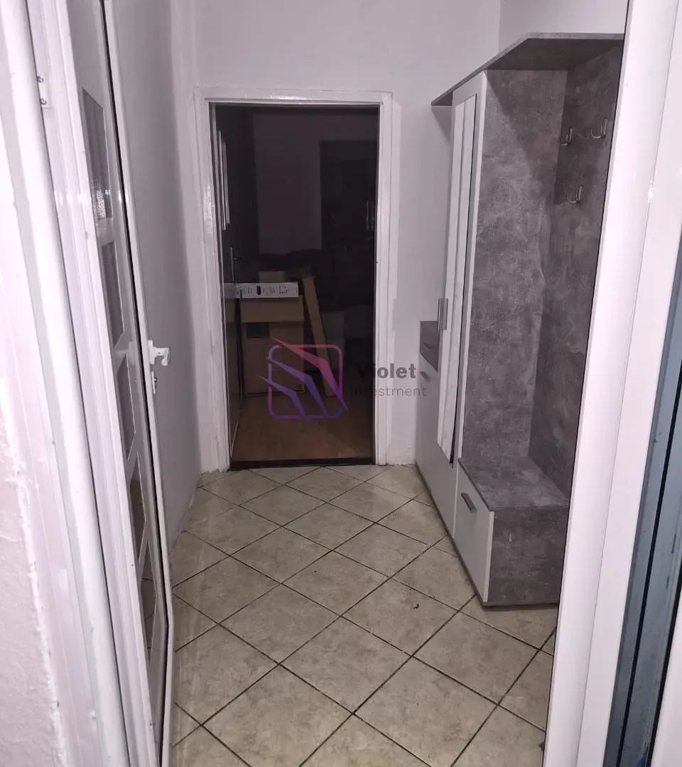 Izdavanje, dvosoban stan, 60m², Tološi, Podgorica