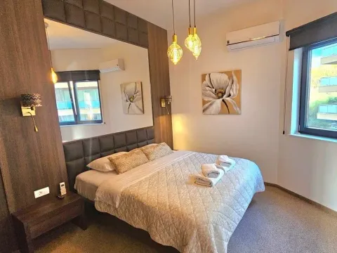 Prodaja, dvosoban stan, 79m², Bečići, Budva - image 10