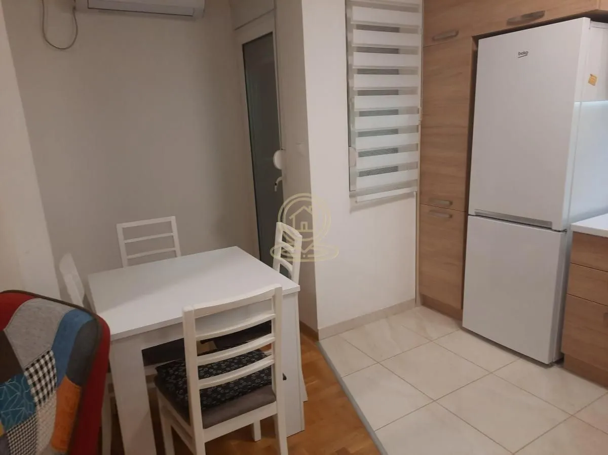 Prodaja, jednosoban stan, 36m², Medijana, Niš