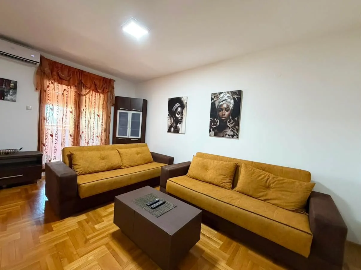 Rent, two bedroom apartment, 56m², Podgorica, Crna Gora