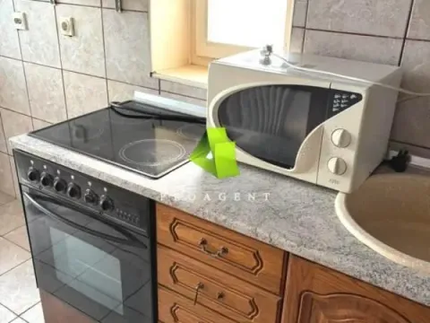 Izdavanje, trosoban stan, 100m², Centar, Niš - image 2