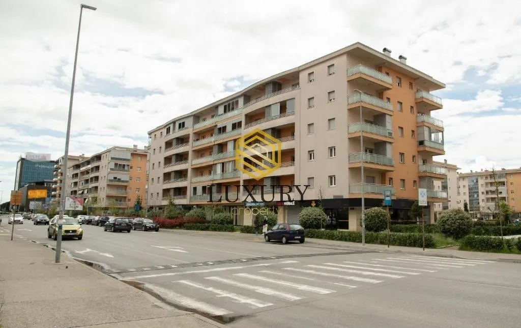 Rent, one bedroom apartment, 38m², City Kvart, Podgorica