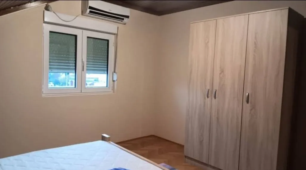 Izdavanje, jednosoban stan, 45m², Zabjelo, Podgorica