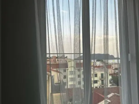 Rent, one bedroom apartment, 45m², Budva, Crna Gora - image 2