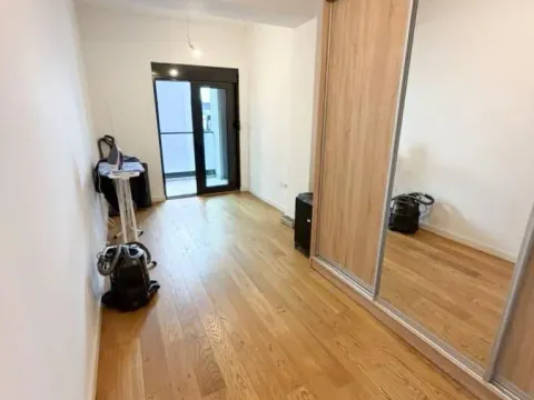 Prodaja, stan, 78m², Centar, Podgorica - image 6