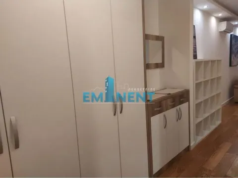 Rent, apartment, 56m², Južni Bulevar, Vračar Sve Podlokacije - image 5