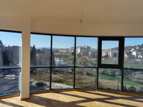 Rent, office space, 117m², Zagorič, Podgorica - image 2