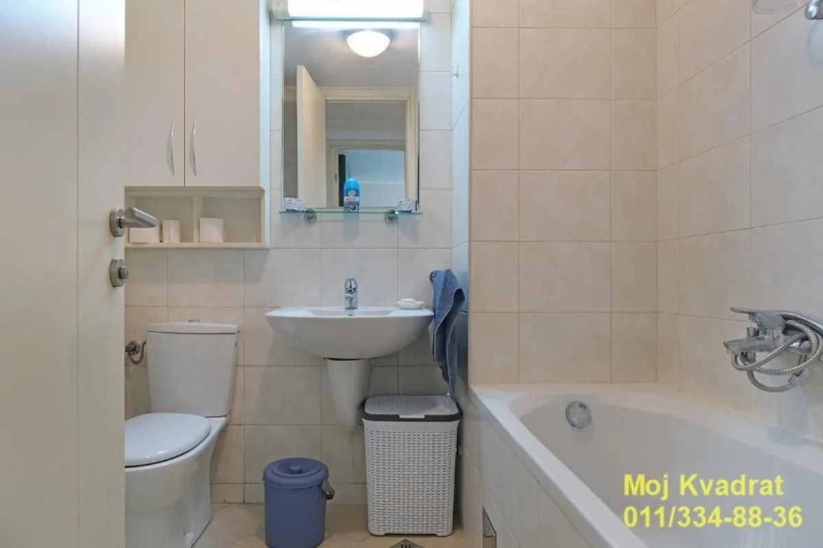 Prodaja, jednosoban stan, 41m², Novi Beograd Blok 67, Novi Beograd Sve Podlokacije