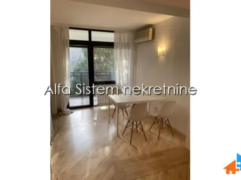 Izdavanje, četvorosoban stan, 110m², Neimar, Vračar Sve Podlokacije - image 7