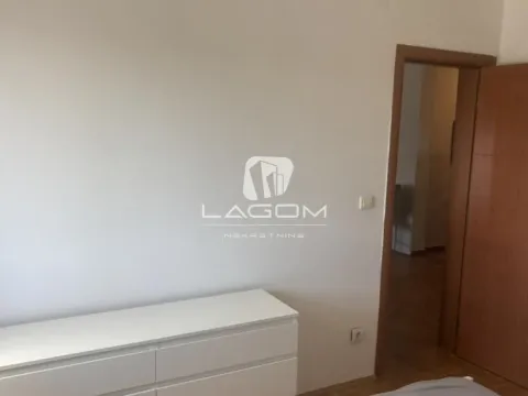 Rent, two bedroom apartment, 45m², Ledine, Beograd - image 11