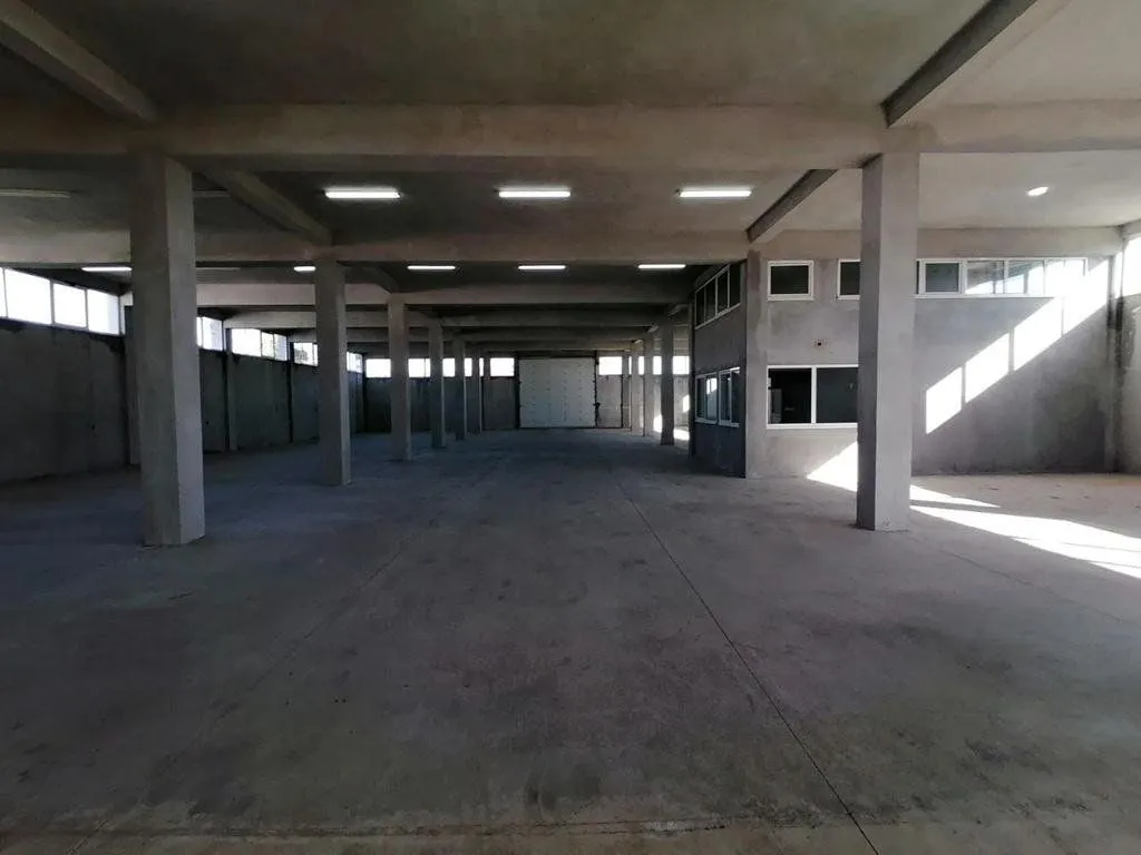 Rent, office space, 1100m², Kokoti, Podgorica