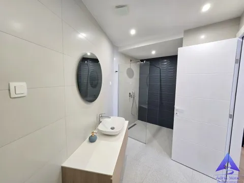 Prodaja, jednosoban stan, 67m², Bečići, Budva - image 18