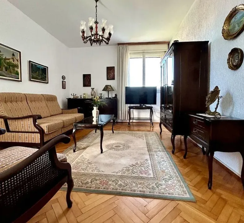 Izdavanje, stan, 65m², Momišići, Podgorica