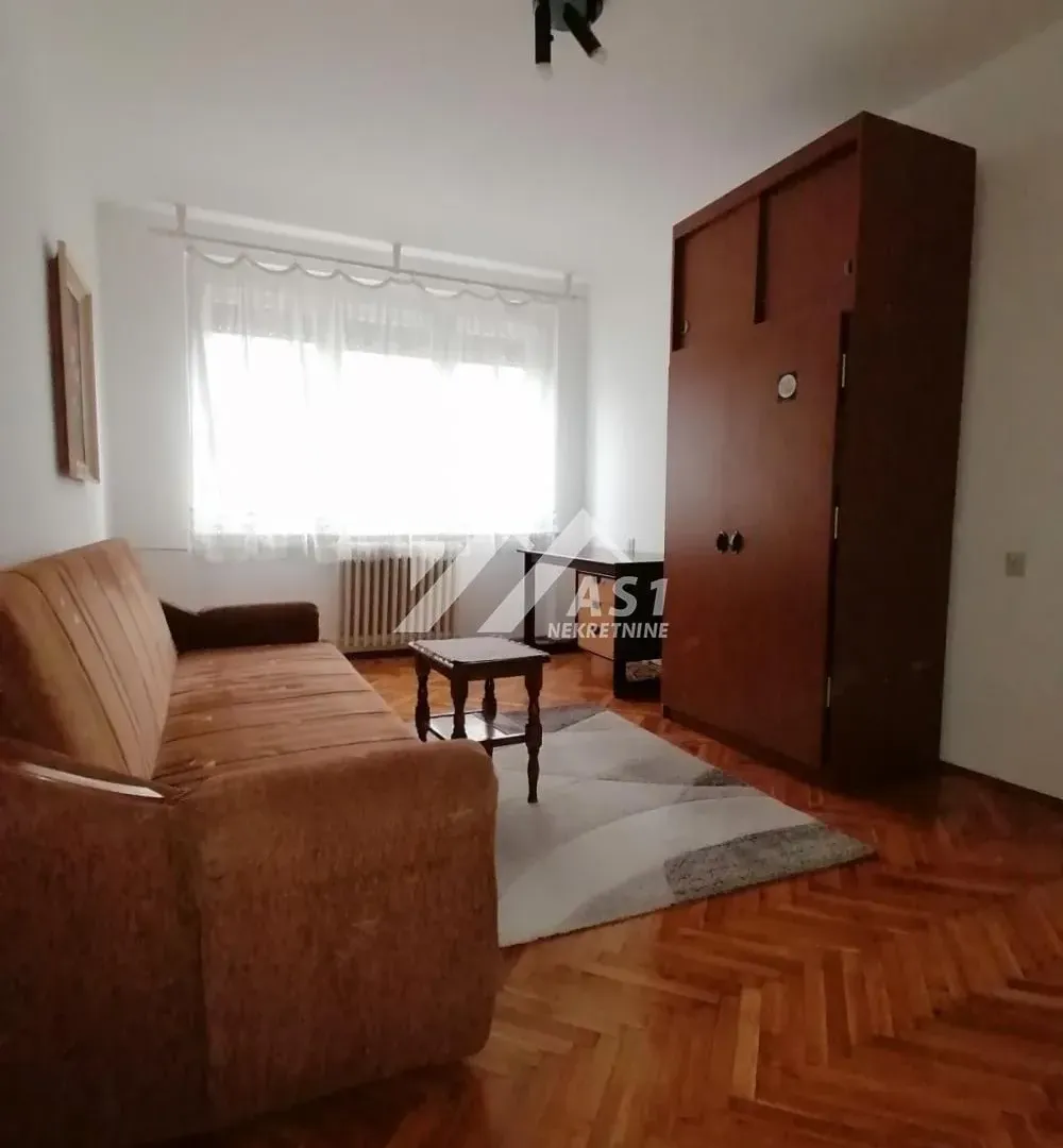 Izdavanje, dvosoban stan, 60m², Sajam, Novi Sad Sve Podlokacije
