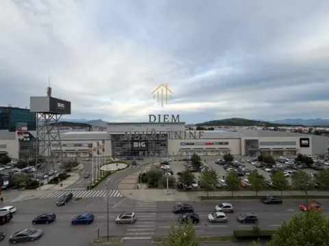 Rent, two bedroom apartment, 68m², City Kvart, Podgorica - image 2