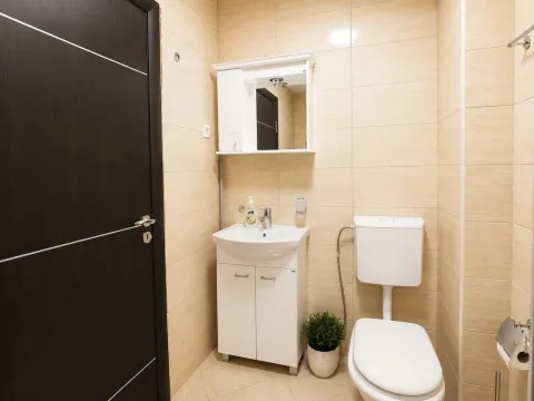 Prodaja, dvosoban stan, 67m², Bečići, Budva - image 16