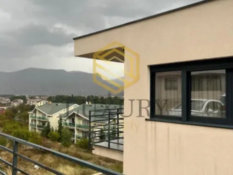 Izdavanje, jednosoban stan, 47m², Gorica C, Podgorica - image 9