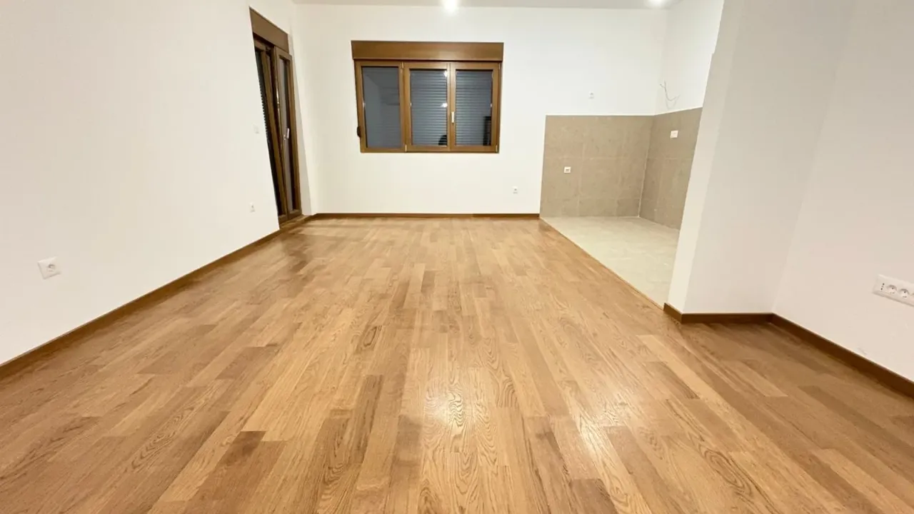 Rent, three bedroom apartment, 82m², Vezirov Most, Podgorica