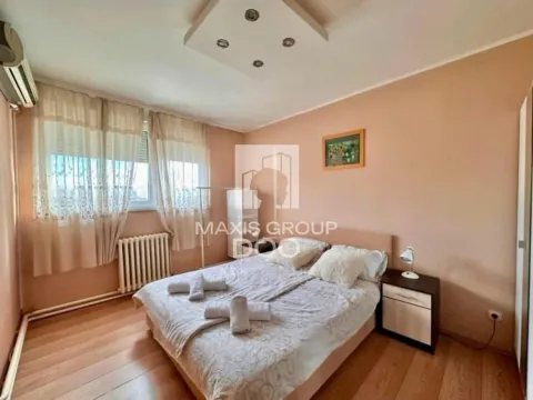 Rent, one bedroom apartment, 65m², Savski Venac, Beograd - image 19