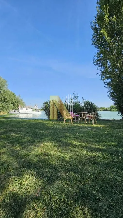 Prodaja, kuća, 230m², Srbobran, Novi Sad