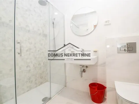 Rent, one bedroom apartment, 49m², Central Point, Podgorica - image 9