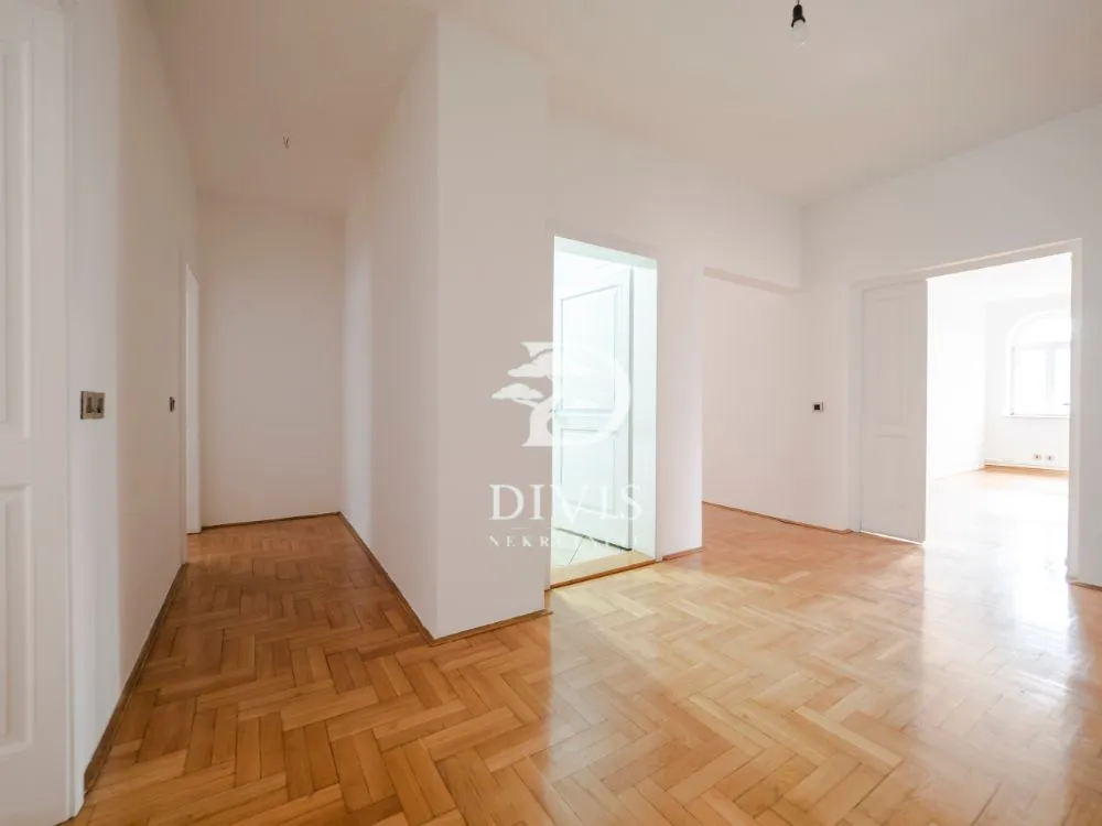 Izdavanje, kuća, 480m², Zvezdin Stadion, Beograd