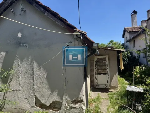 Sale, house, 104m², Ćuprija, Srbija - image 2
