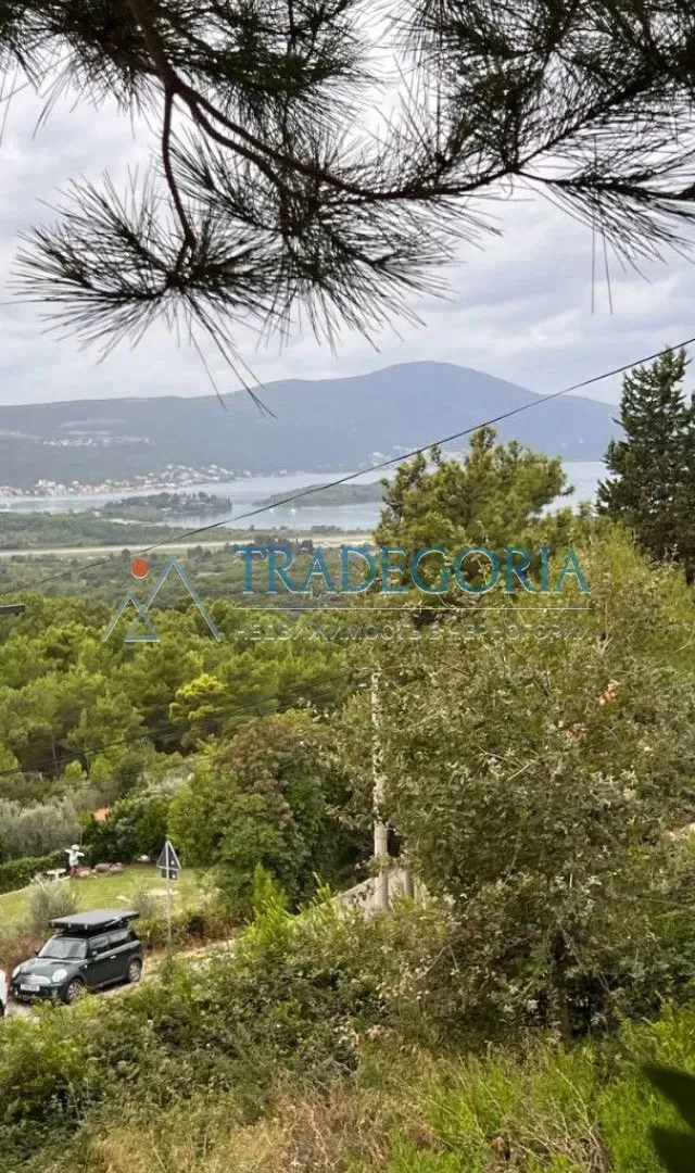 Prodaja, dvosoban stan, 40m², Kotor, Crna Gora