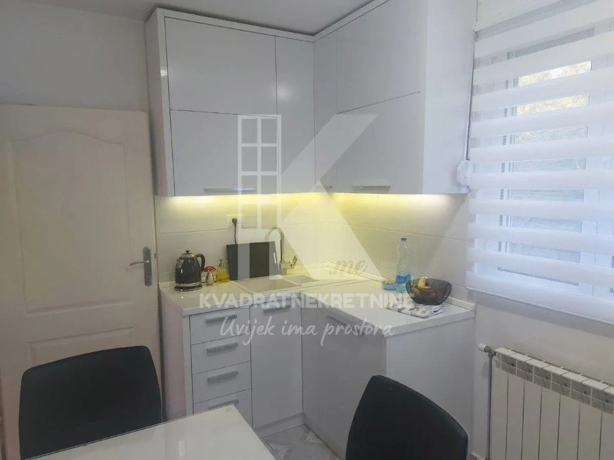 Prodaja, kuća, 190m², Konik, Podgorica