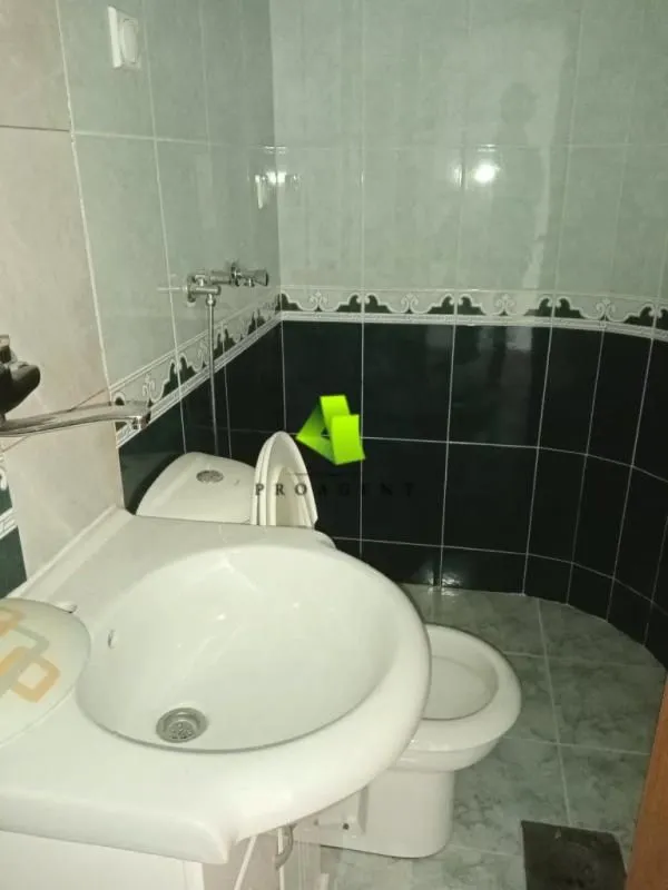 Rent, office space, 600m², Bubanj, Niš