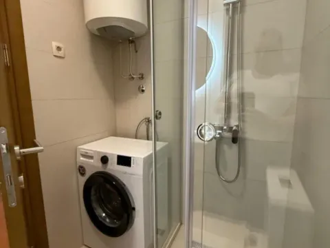 Rent, two bedroom apartment, 70m², Donja Lastva, Tivat - image 11