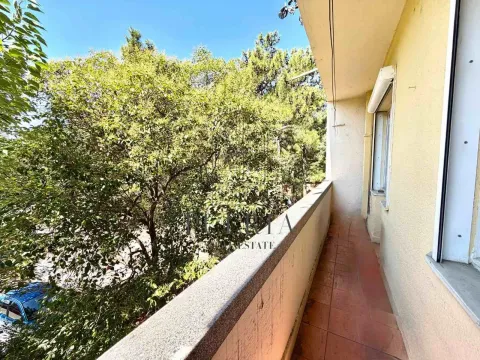 Prodaja, dvosoban stan, 64m², Centar, Podgorica - image 9