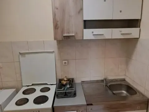 Rent, two bedroom apartment, 36m², Centar, Novi Sad - image 2