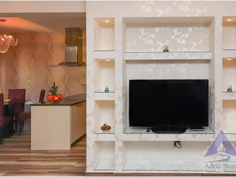 Prodaja, dvosoban stan, 84m², Bečići, Budva - image 8